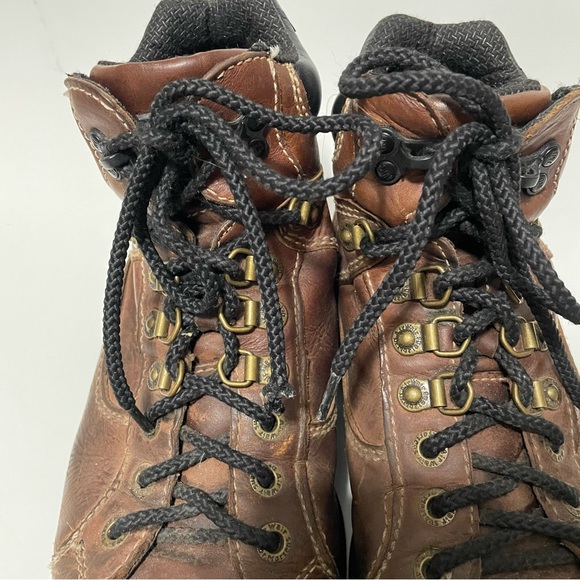 Dr Marten Industrial Steel Toe 8845 Work Boots Mens 10 Slip Resistant - Picture 6 of 14